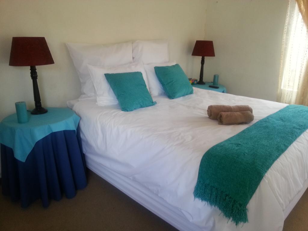 Alicia'S B&B Roodepoort Exterior photo