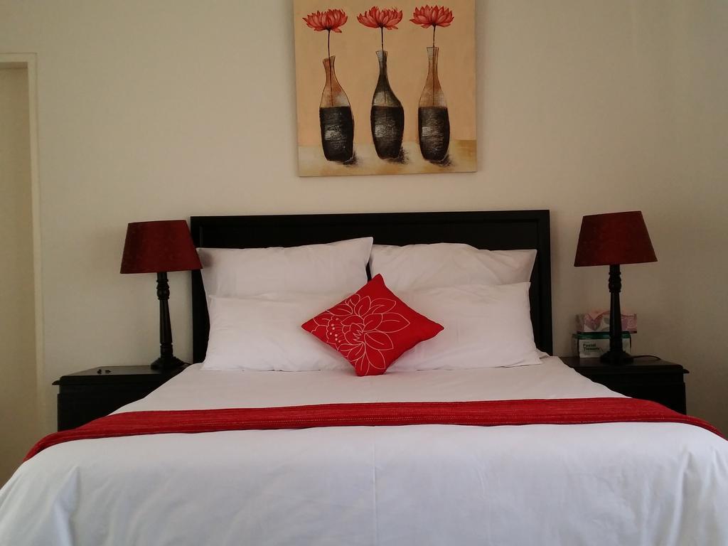 Alicia'S B&B Roodepoort Room photo